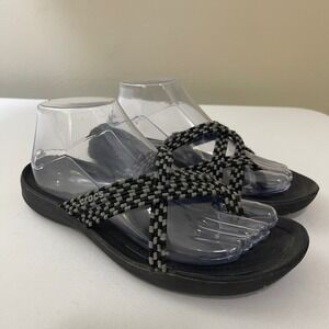 Crocs Swiftwater Braided Womens 9 Black Gray Strappy Sandals Comfort Flats Shoes